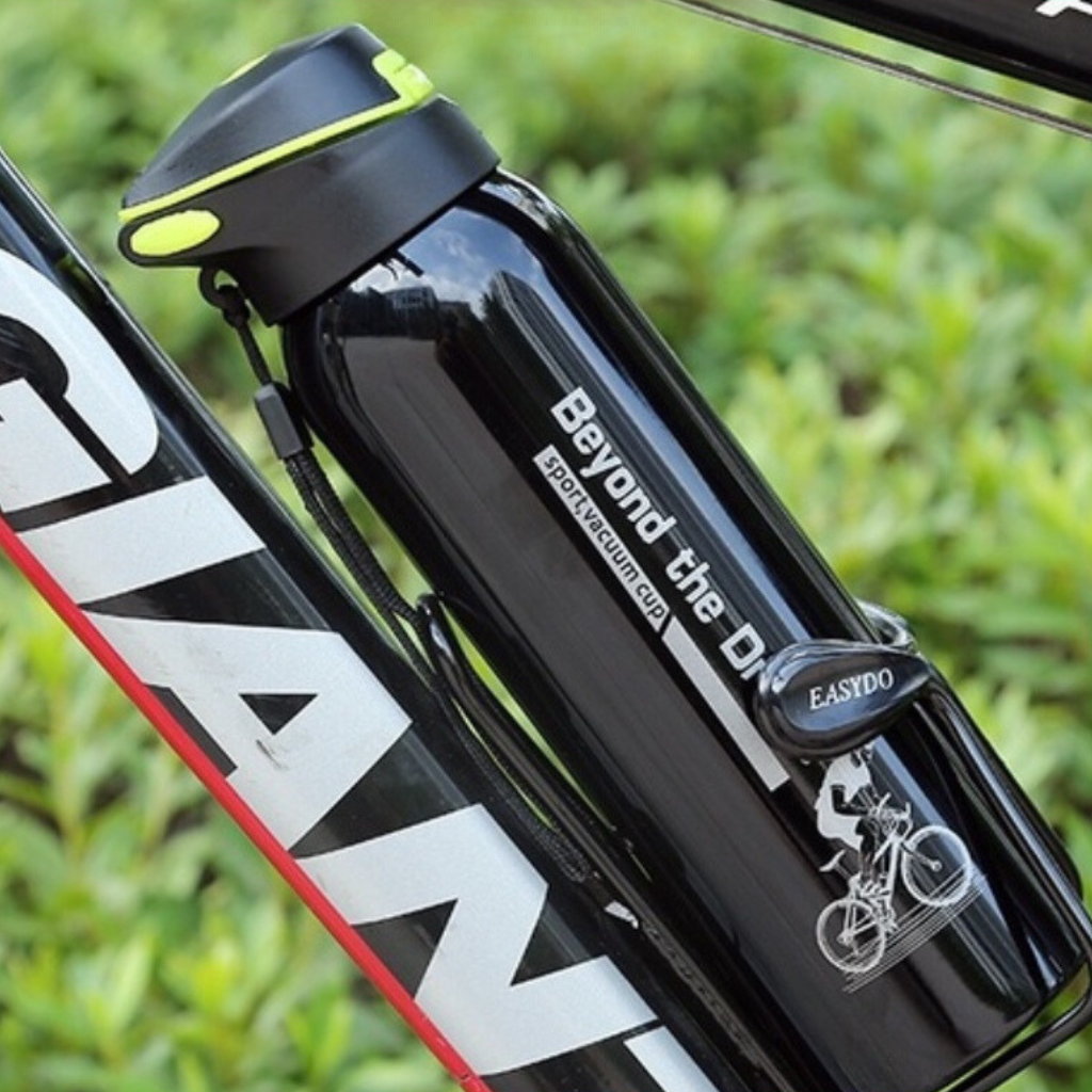 Bình nước thể thao bình giữ nhiệt inox304 không gỉ gắn trên xe đạp/ ô tô/ xe hơi có ống hút dung tích 500ML