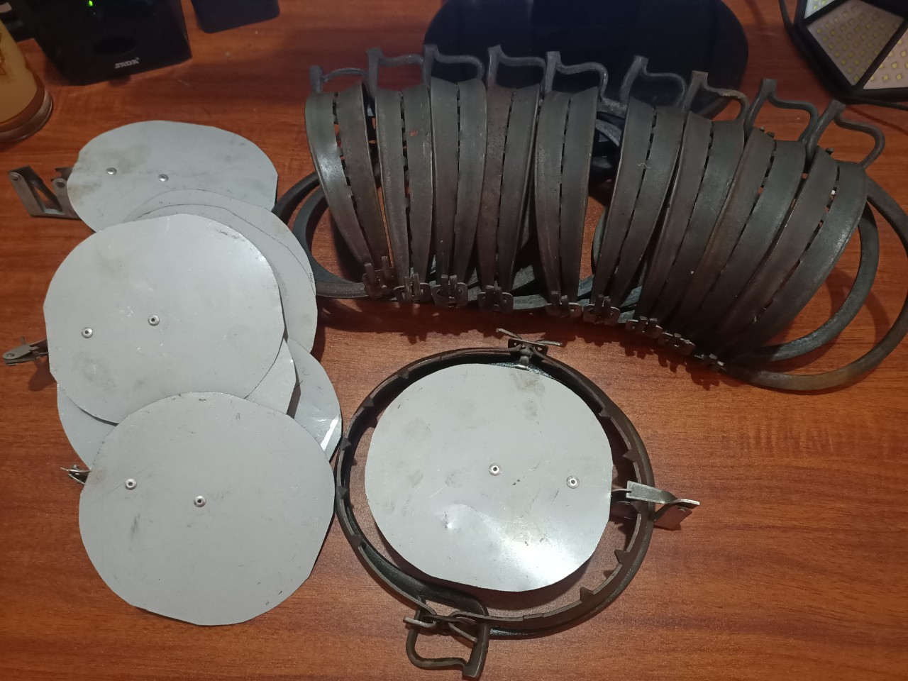 10 Cạm Bẫy Chồn 18cm Tặng Kèm Bàn Đạp