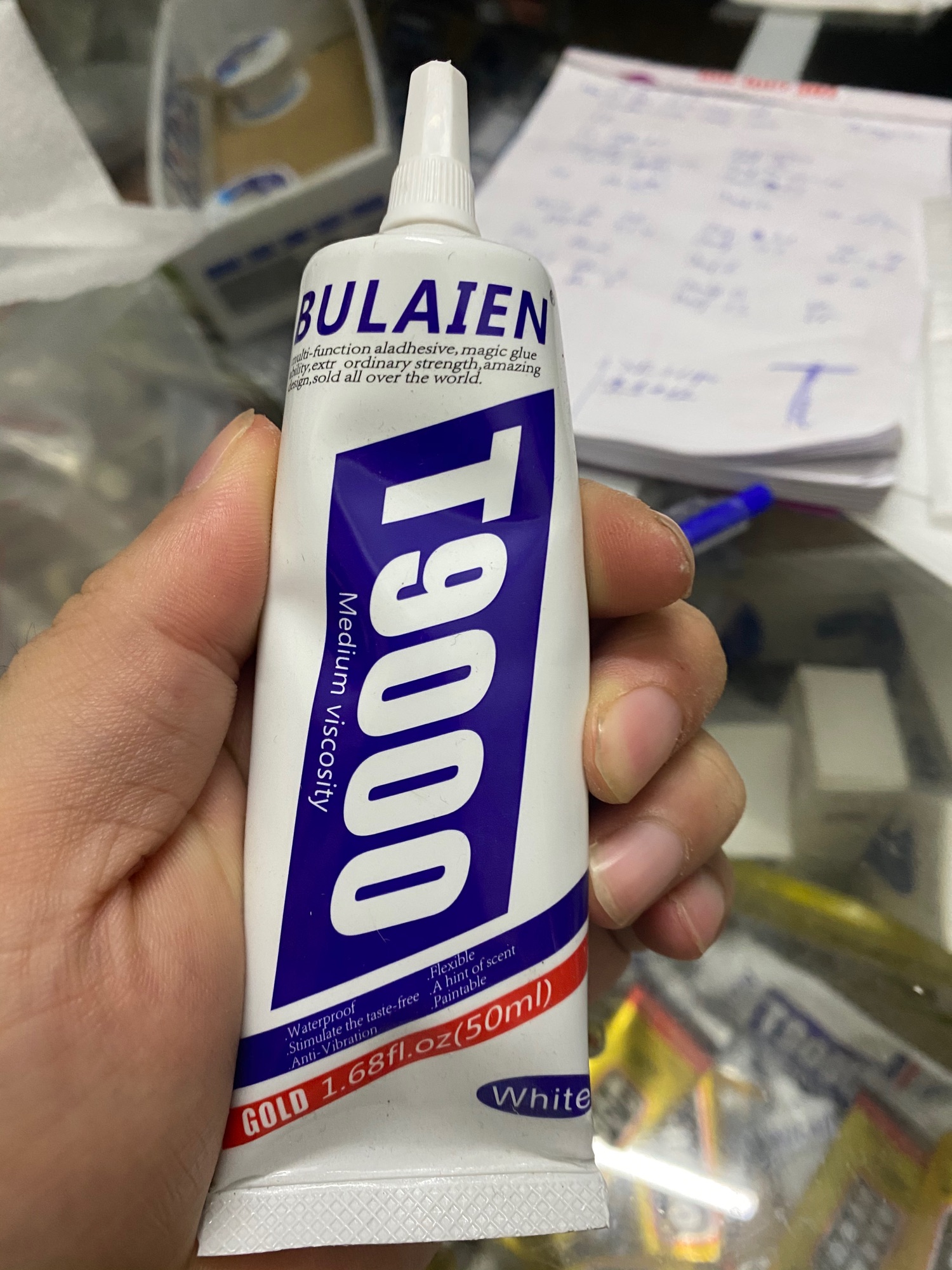 Keo dán ron, màn hình, dán đa năng màu trắng T9000