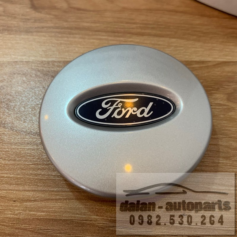 Chụp lazang , lô gô mâm dùng cho xe ford everest 2009 - ur8737190