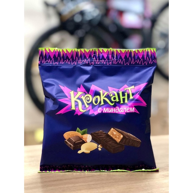 Kẹo Socola hạnh nhân xay Nga Kpokaht gói 180g (Chocolate Nga) - Kẹo tím Nga