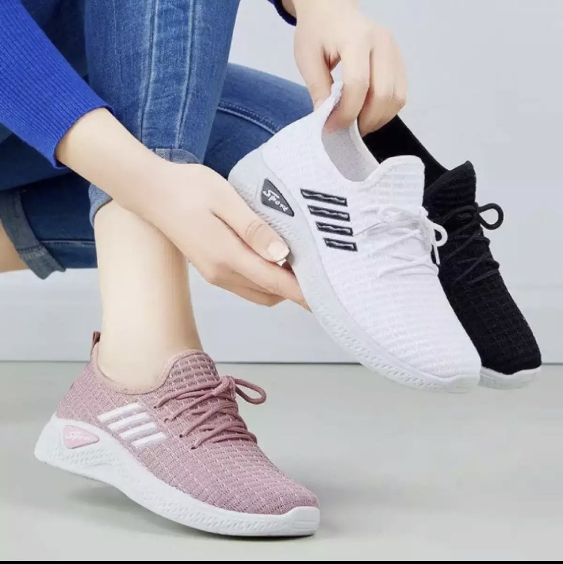Giày thể thao siêu nhẹ Giày sọc Giàu thể thao giá rẻ Giày nữ thời trang