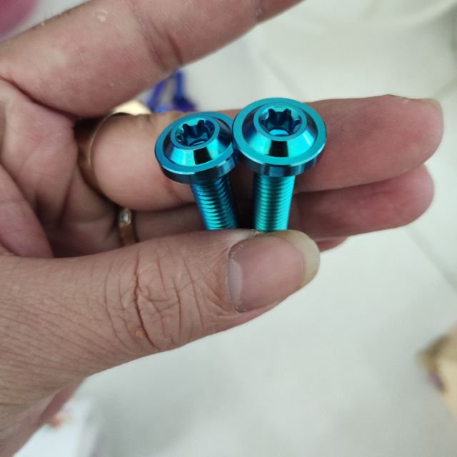 Ốc GR5 8Ly 4cm bắt bát treo pô Exciter150