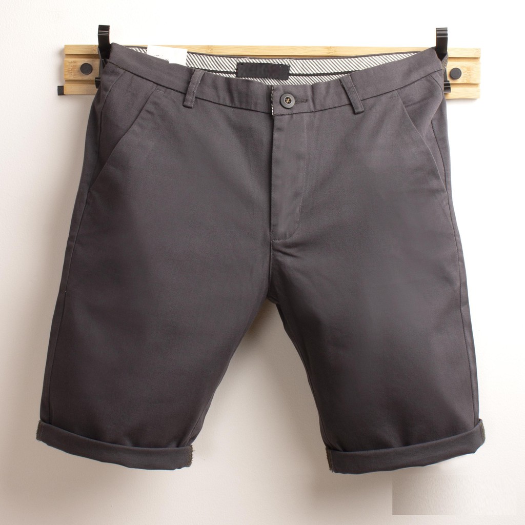 Quần short kaki