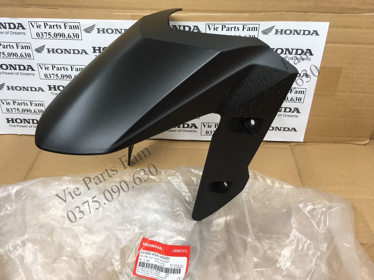 Dè trước xe Winner X màu đen nhám hàng din Honda 100%