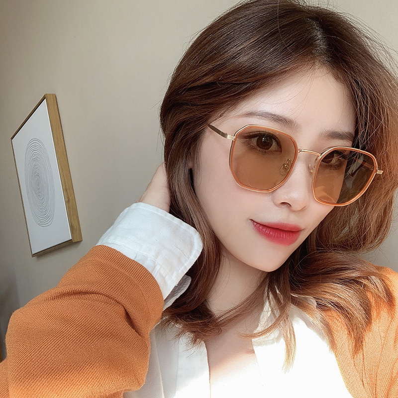 Kính mát nữ thời trang cao cấp chống tia UV phong cách Hàn Quốc đi chơi đi biển đẹp phù hợp mọi khuôn mặt 016
