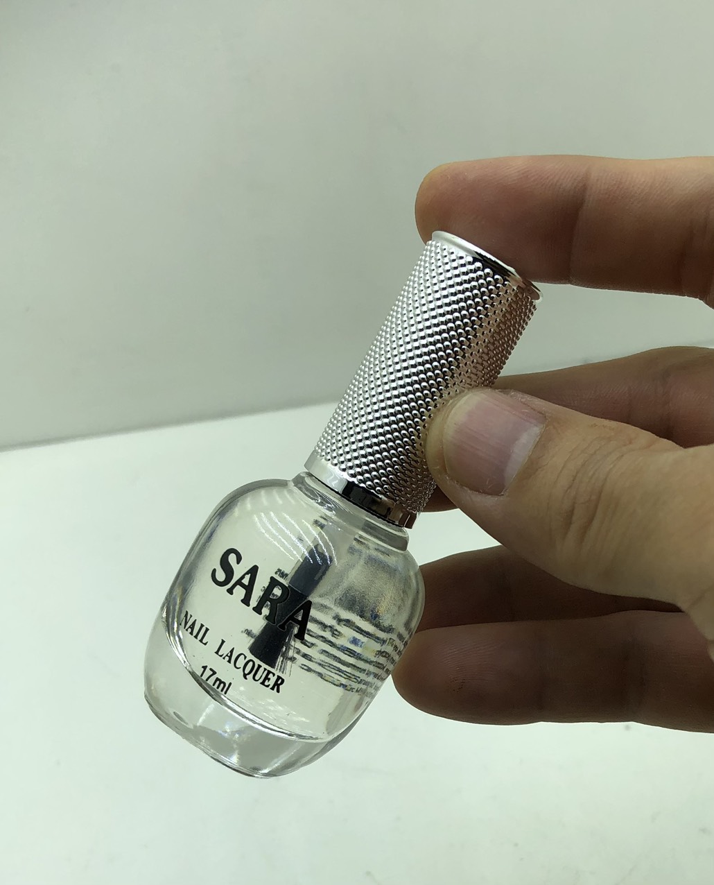 Sơn bóng gương mau khô cao cấp SARA 17ml