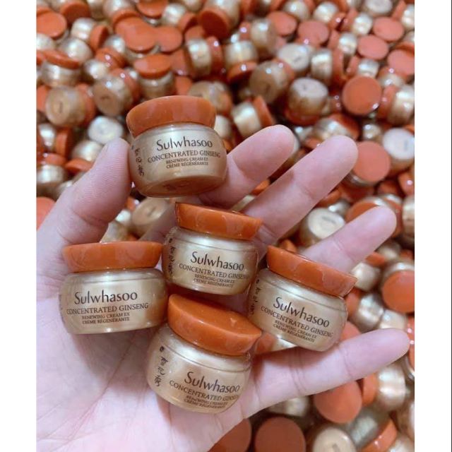 Kem sâm cô đặc Sulwhasoo Concentrated Ginseng Renewing Cream Ex, sản phẩm có độ bền cao, chất lượng tốt, cam kết hàng giống mô tả, inbox shop để được tư vấn