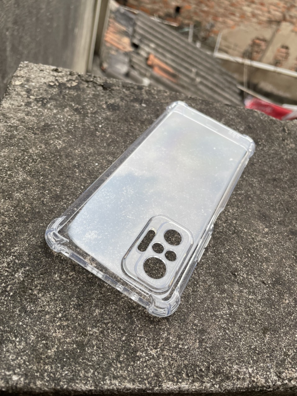 Ốp lưng Xiaomi Redmi Note 10 Pro - Silicon trong chống sốc 4 góc, bảo vệ Camera