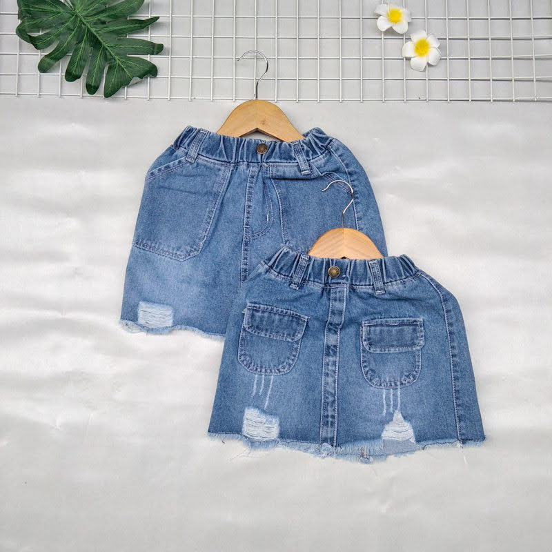 Váy jeans cho bé gái từ 20-35kg