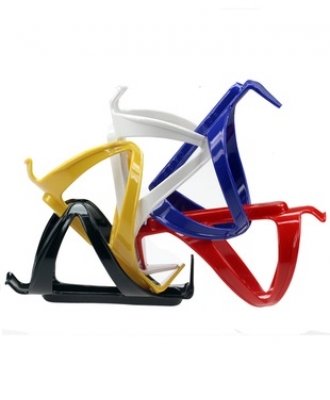 [HCM]Bình Nước Thể Thao Nhựa 600ml Gọng Bình Nước Xe Đạp Nhựa