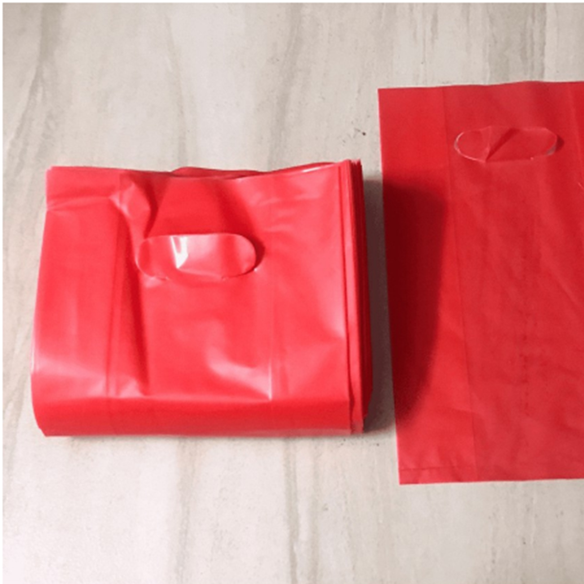 - 1kg túi nilon hd đỏ đựng hàng đủ size