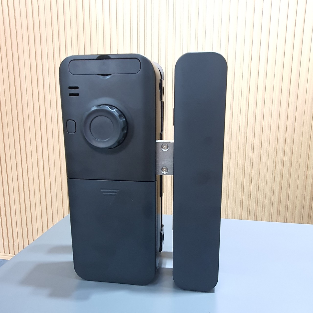 Khoá Cửa Thông Minh Xiaomi Lockin Khóa Vân Tay Cho Cửa Kính  GL01