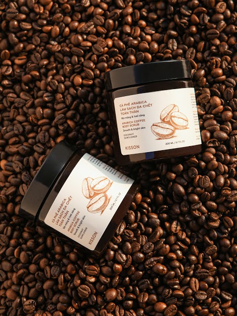 Tẩy tế bào chết toàn thân KISSON 200ml chiết xuất từ hạt cafe ARABICA giúp da sạch mịn màng và trắng sáng