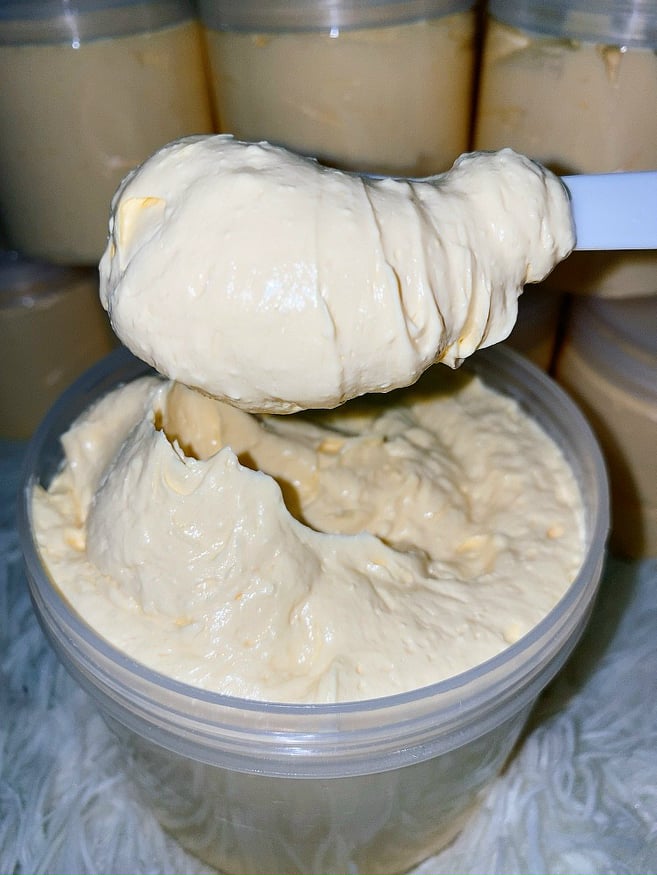 Hũ 500g kem body dưỡng trắng