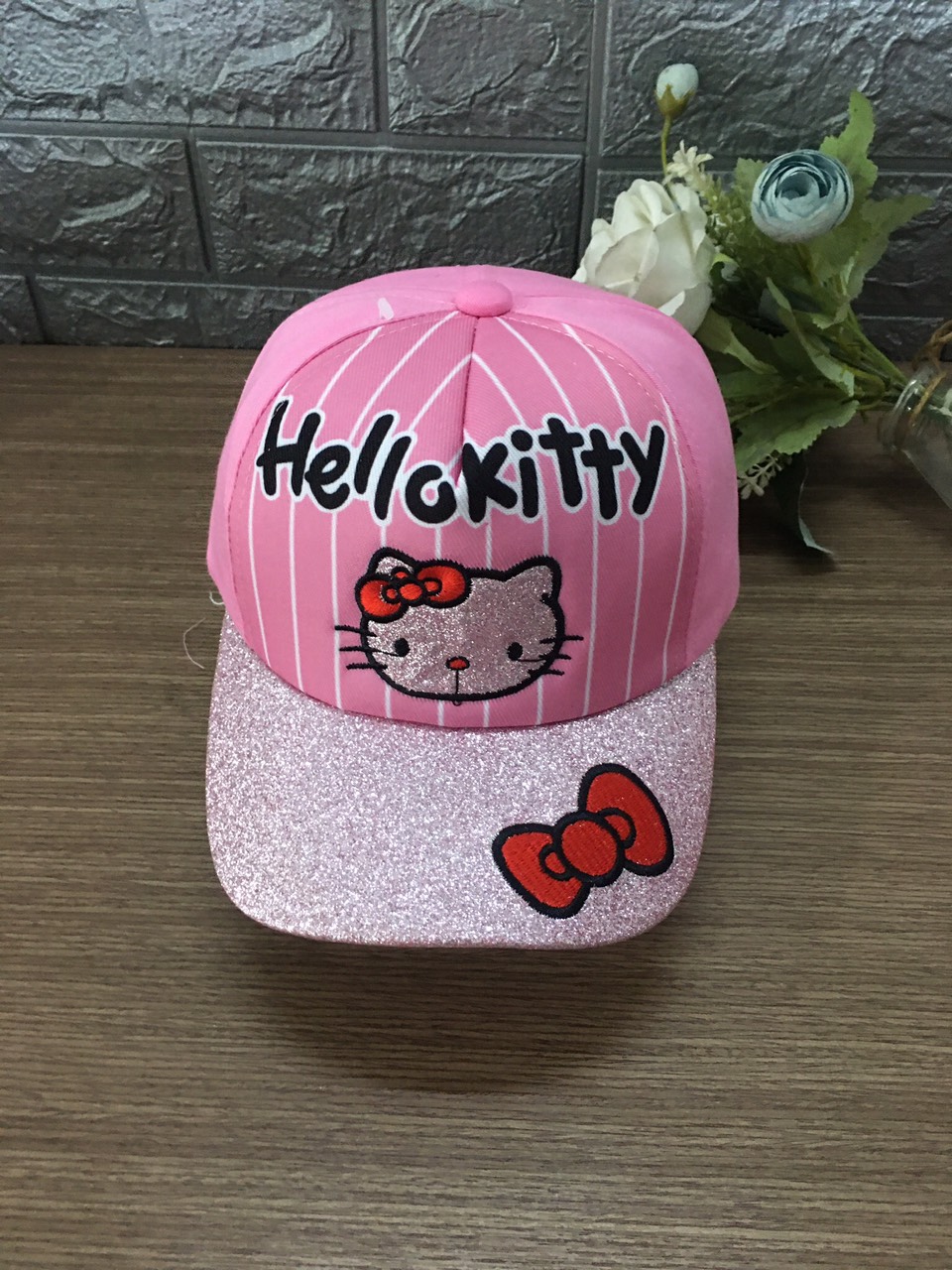 Nón kết cho bé gái chữ Hello Kitty hình con mèo cực dễ thương