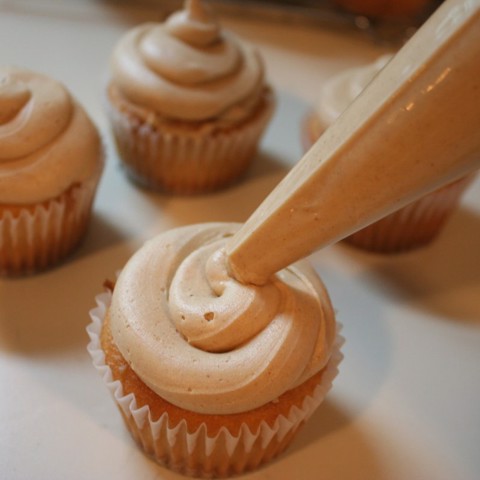 Set 20 túi bắt kem trang trí bánh