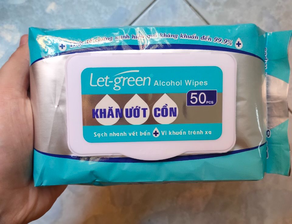 Thùng 36 bao Khăn Ướt Cồn alcohol wipes Let-Green loại 50 miếng/bao