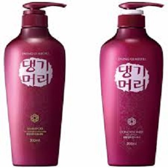 [HCM]{XẢ KHO 3 NGÀY} Dầu gội thảo dược DAENG GI MEO RI 500ML
