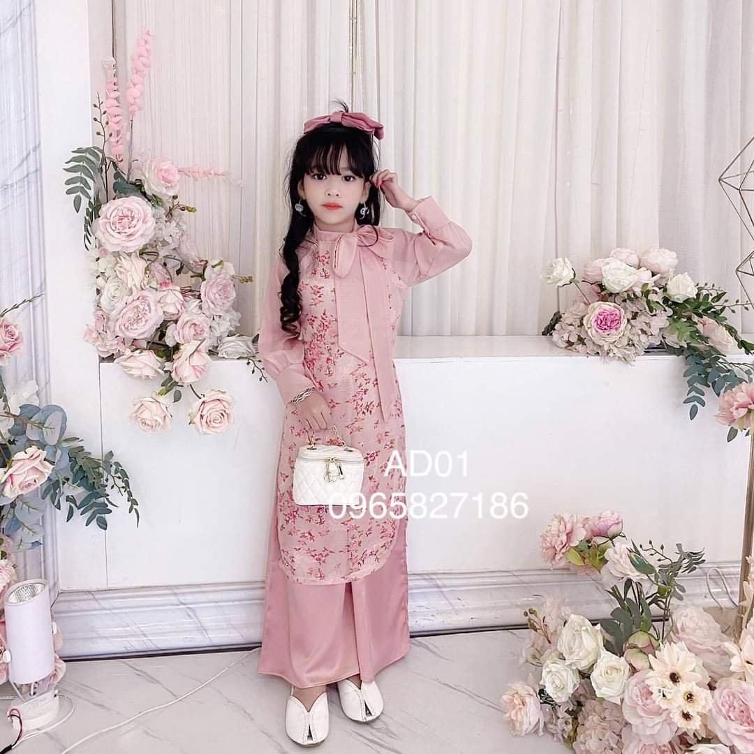 Áo dài cách tân kèm quần sang chảnh cho cô nàng hotgirl nhí về hàng rồi đây ạ
