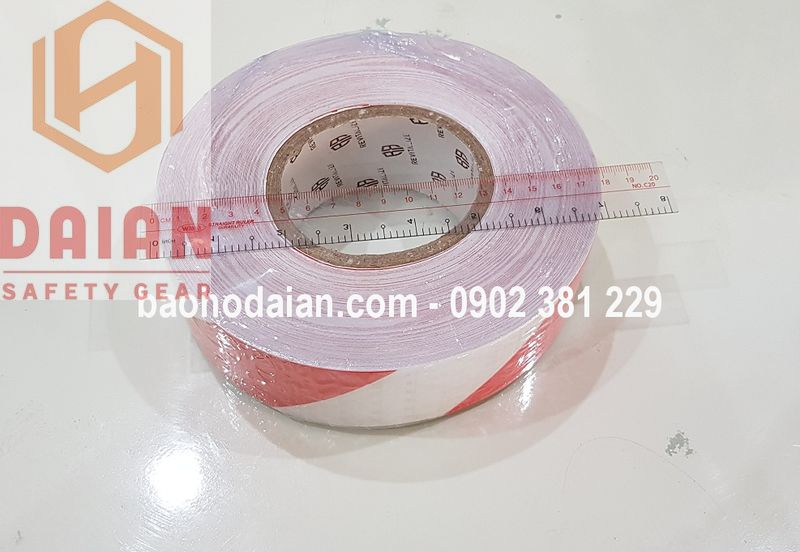 Băng keo phản quang chéo trắng đỏ bản 5cm x 45m