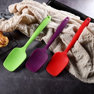 Spatula phới đúc dạng thìa