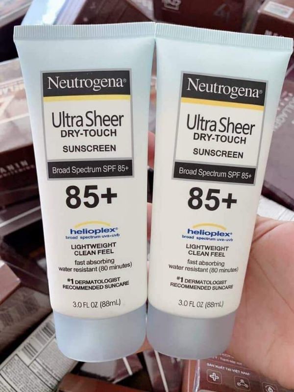 neutrogena ultra sheer dry touch 85