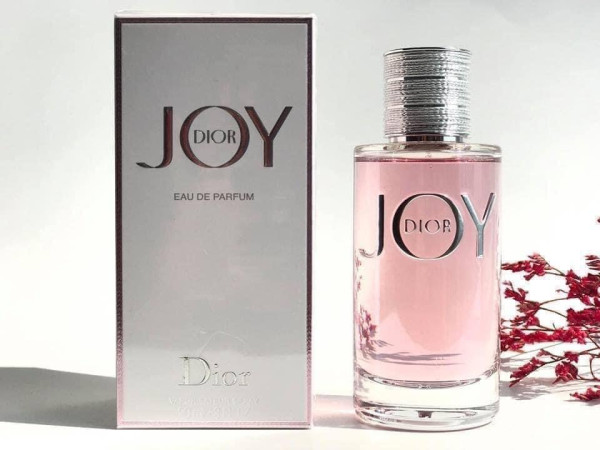 Matas  Viby Centret  DIOR JOY EAU DE PARFUME  Langt om længe er  det lykkedes at indfange glæde i en duft der rummer både sødme og energi  En hyldest til
