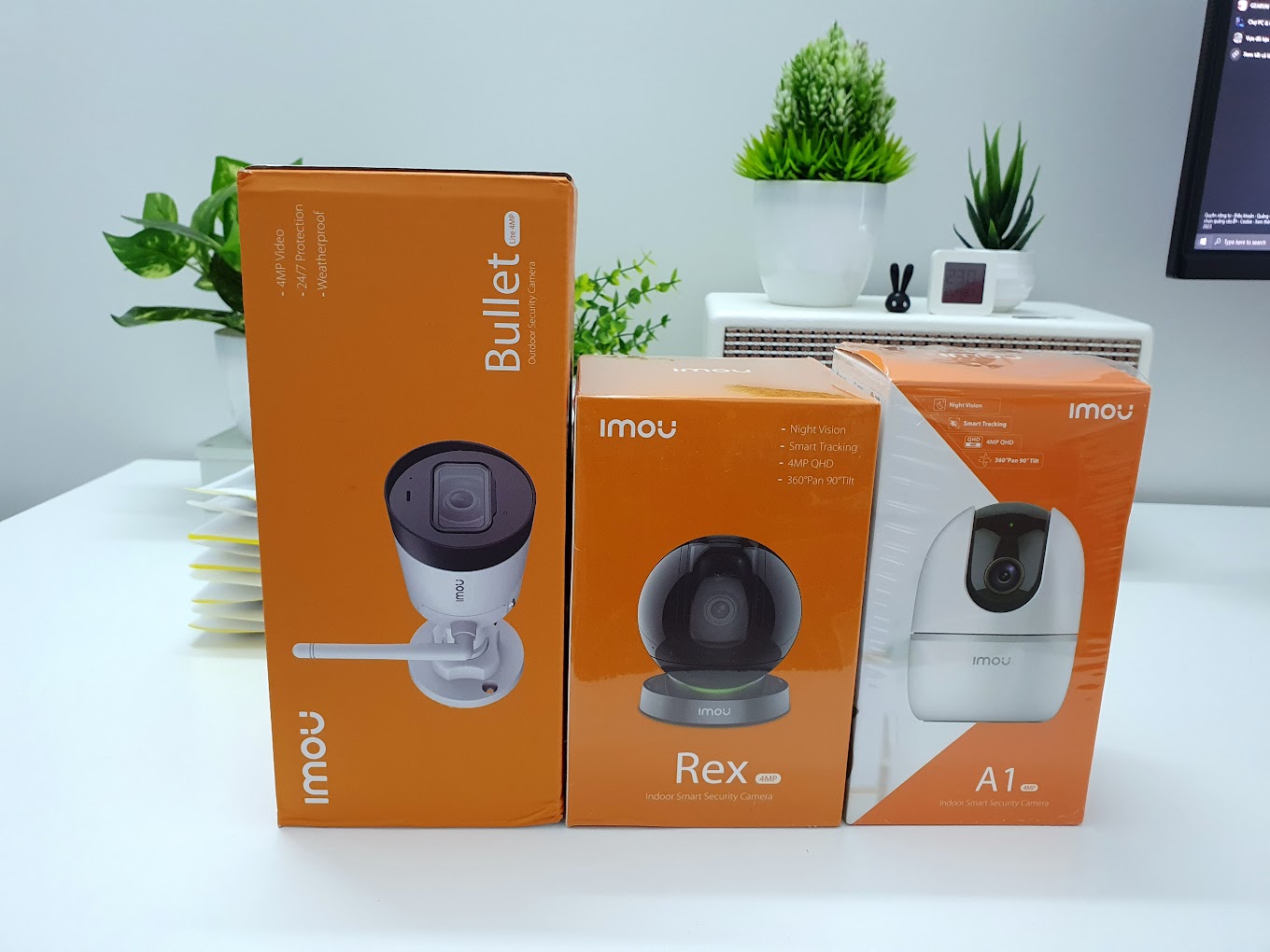 Camera IMOU Bullet Lite 4MP tích hợp micro thông báo IP wifi nhìn đêm 30M