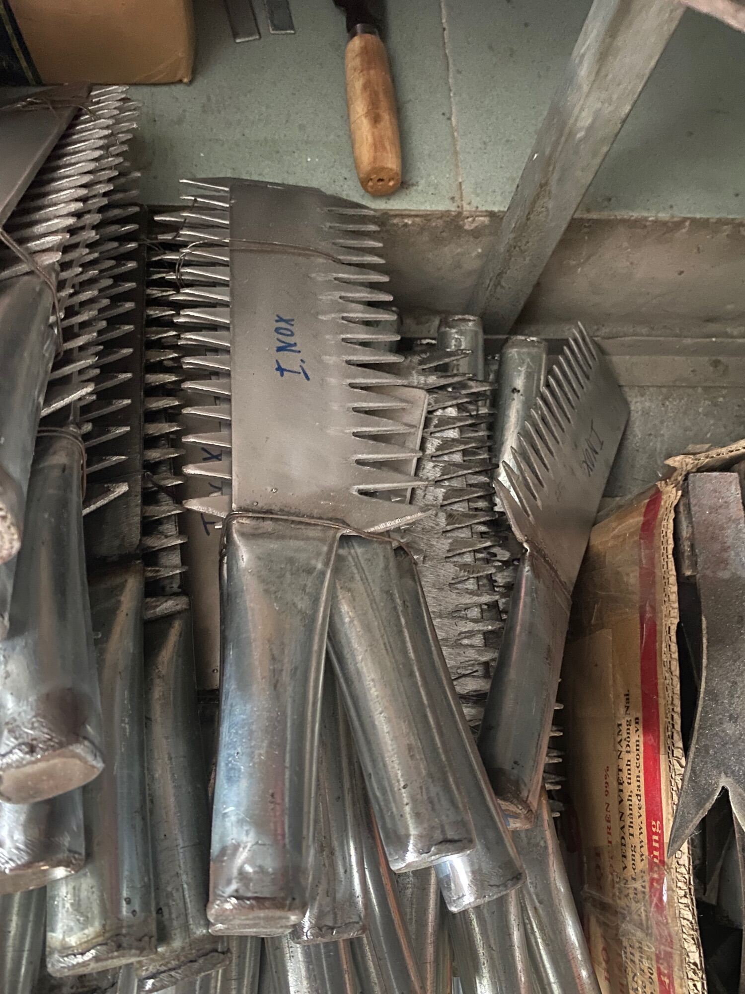 Chặt nước đá inox không rỉ set