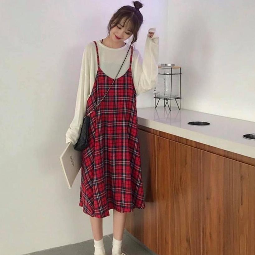 Set váy yếm hai dây caro và Áo dài tay Ulzzang Hàn Quốc