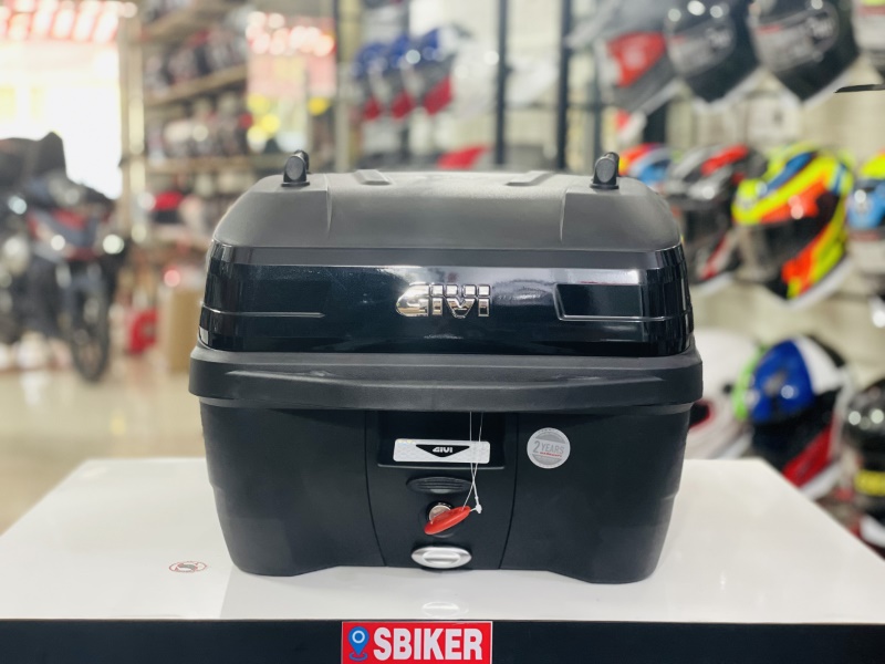 Thùng givi b32nb màu đen - b32nb adv - chính hãng kèm đế - chứa 1 nón fullface