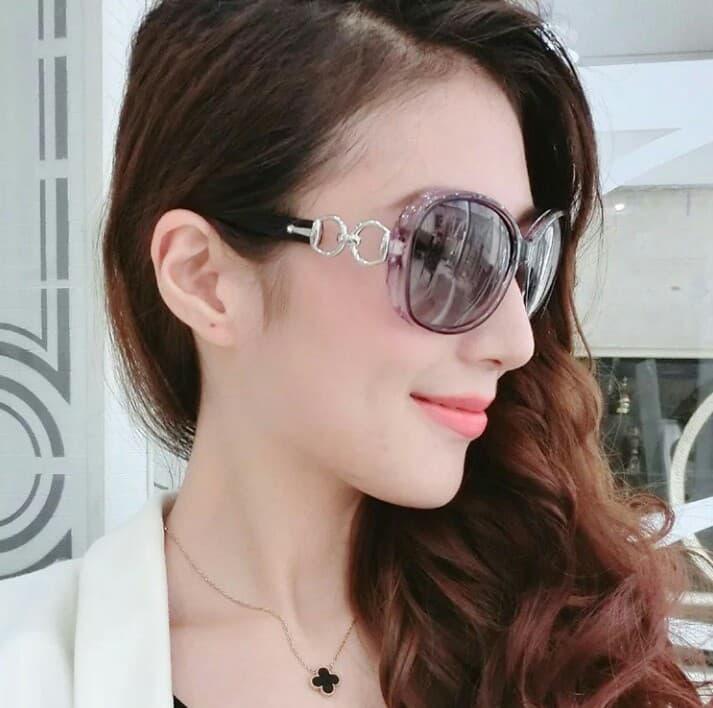 Mắt kính mát nữ - kính + quà tặng: hộp đựng kính cao cấp siêu đẹp và 01 khẩu trang 04 lớp