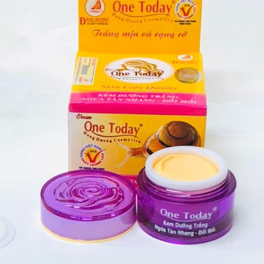 Kem dưỡng trắng ngừa tàn nhang, đồi mồi ốc sên One Today 8g