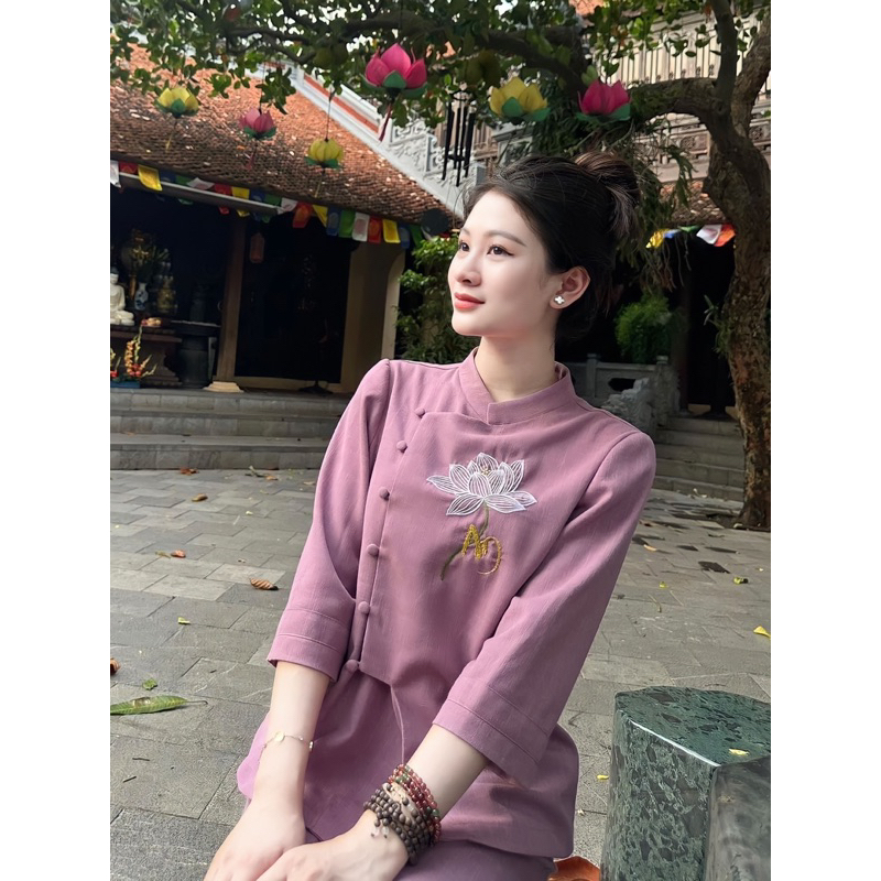 Quần áo đi chùa,Đồ lam, Trang phục thiền, Pháp phục nữ,Bộ quần áo đi lễ chùa vạt lệch thêu hoa sen