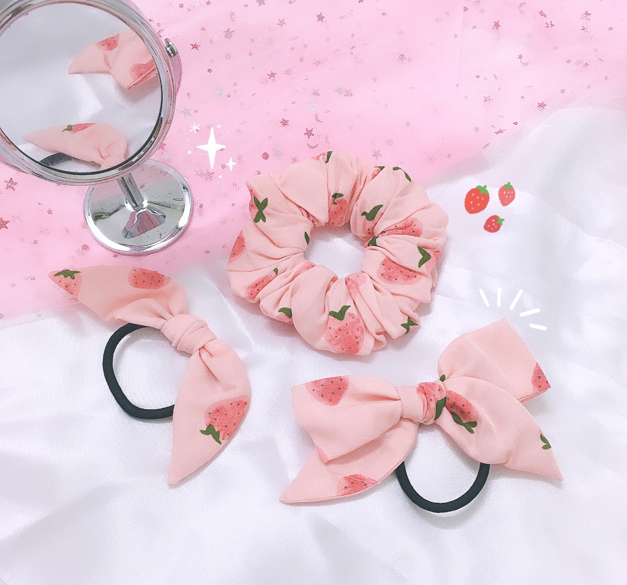 Cột tóc scrunchies - cột nơ vải trái dâu hồng siêu dễ thương- cột tóc hottrend