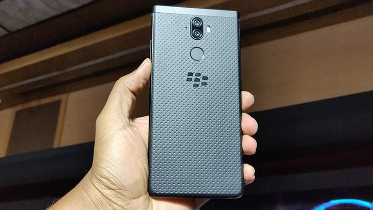 Điện thoại Blackberry Evolve USED Chính hãng mới 98% - Phát triển một hướng đi