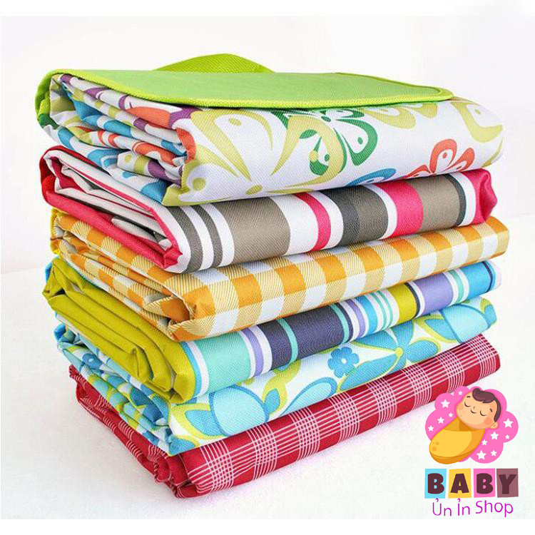 Thảm du lịch gấp gọn chống thấm cao cấp,tấm trải picnic cắm trại họa tiết kẻ karo.