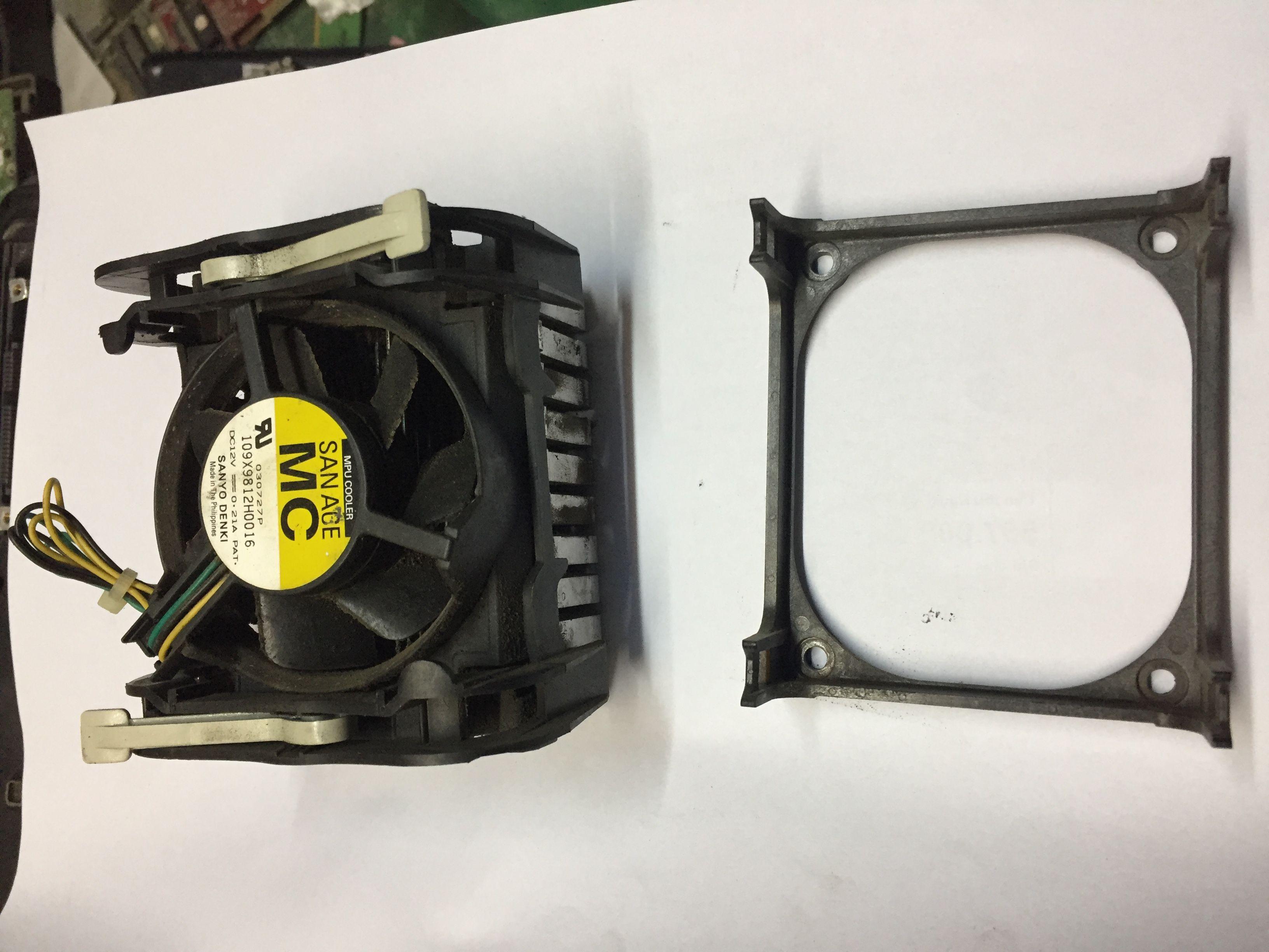 Đế và chốt cpu socket 478