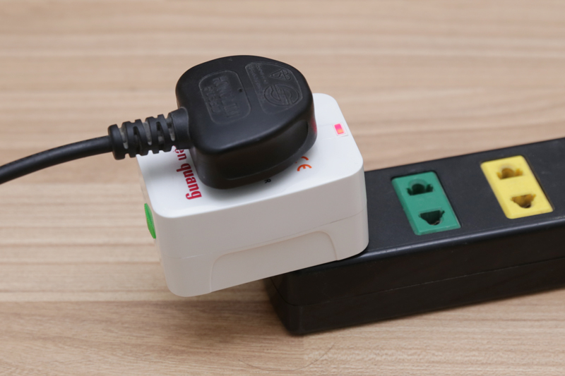 Adapter du lịch Điện Quang TV-01
