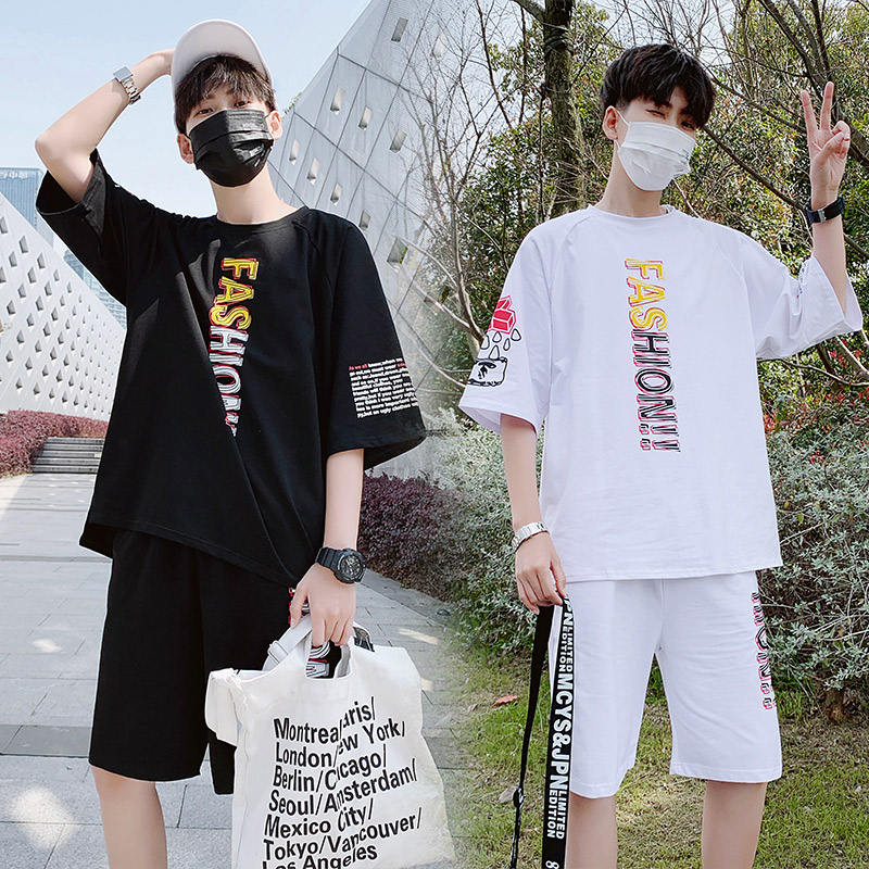 [HCM]SET NGUYÊN BỘ QUẦN ÁO THỂ THAO NAM NỮ DÁNG ĐẸP THỜI TRANG TRẺ 2 SIZE M L IN CHỮ FASHION