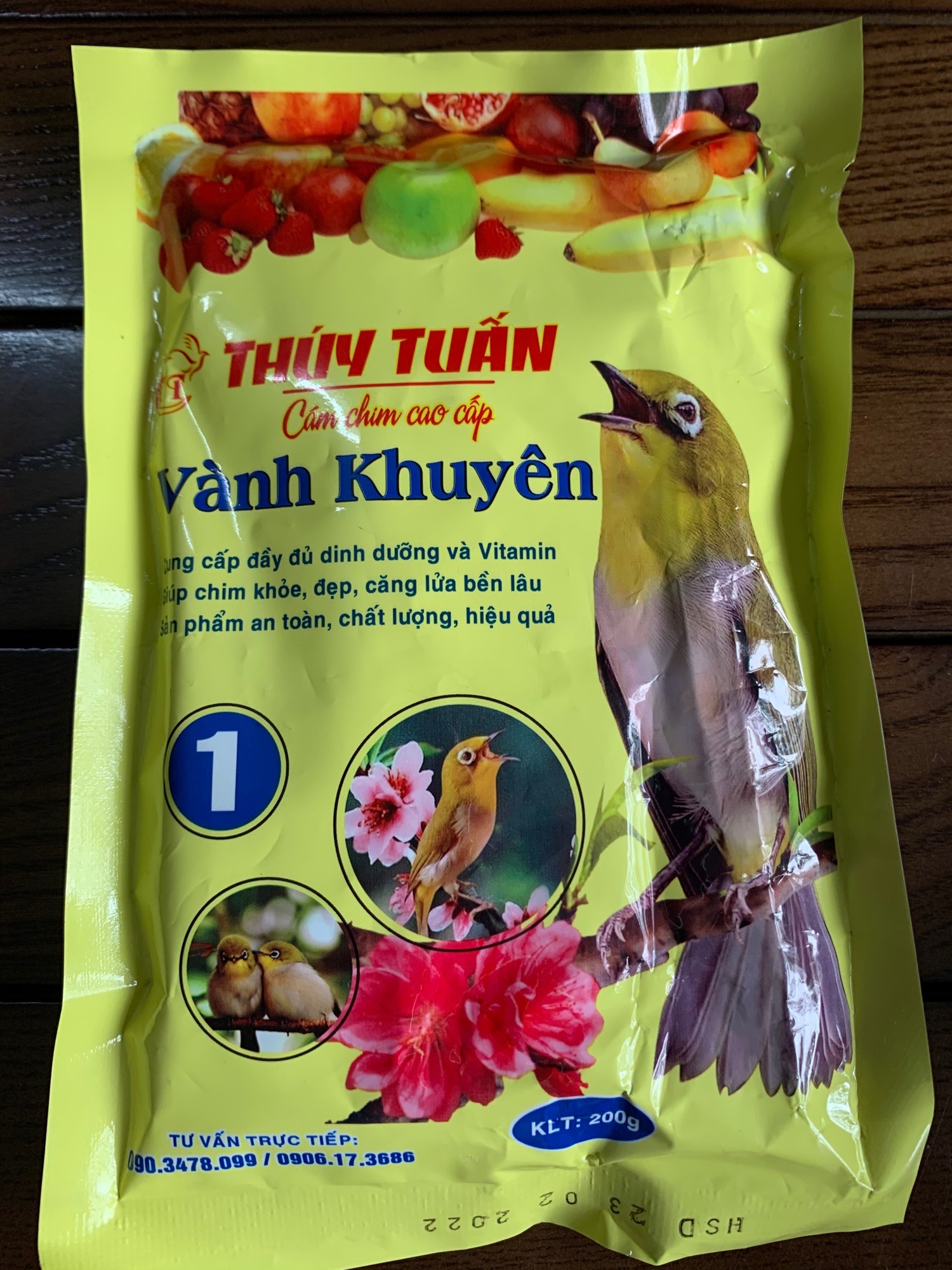 Thức ăn cho chim vành khuyên số 1 Thuý Tuấn 200g