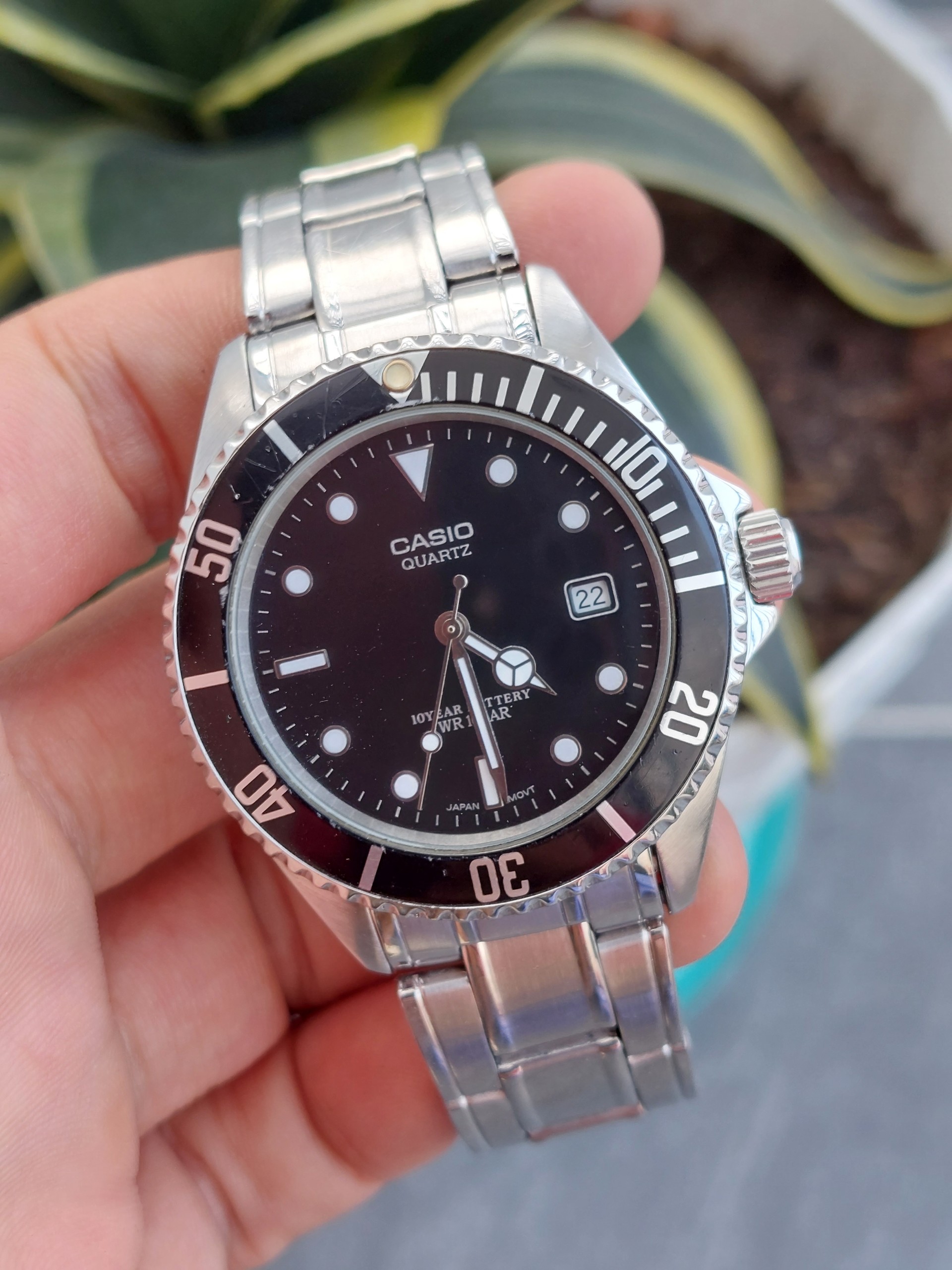 Đồng hồ nam Casio mặt đen chạy pin hàng Si