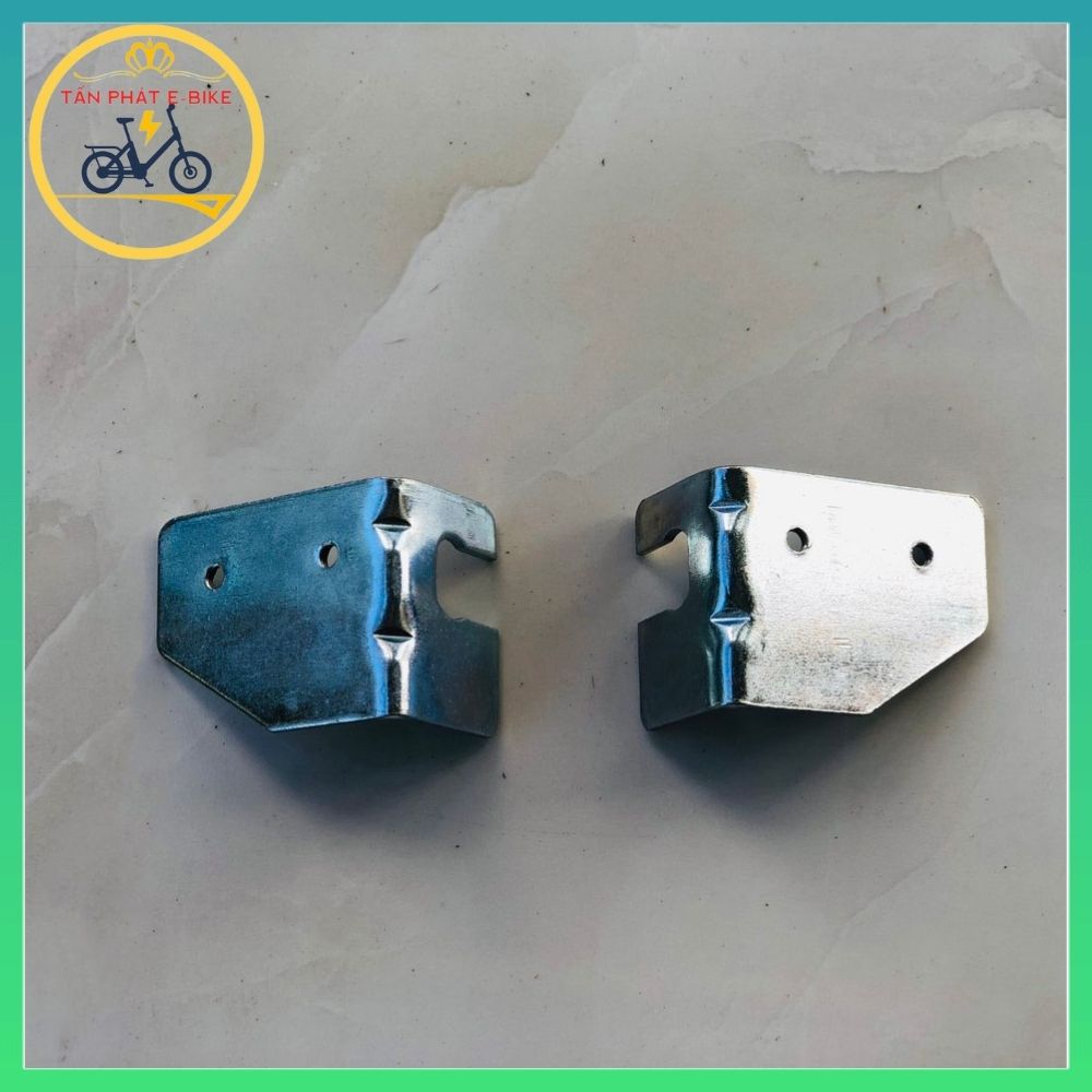 Gác chân sau bằng sắt xe đạp điện asama, sonsu,..