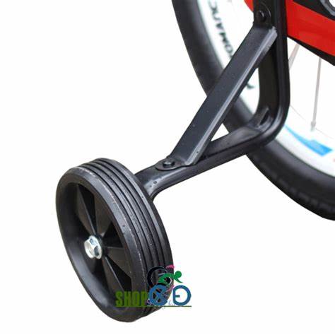 Một đôi bánh phụ xe đạp trẻ em