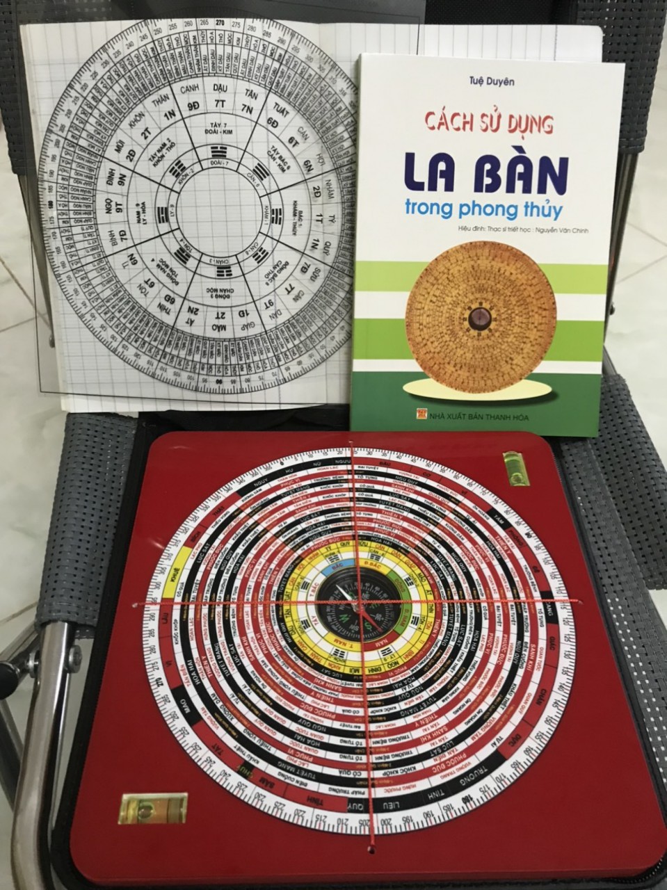 la kinh bát trạch 24 sơn hướng( tặng kèm sách hướng dẩn, bao da, thước lập cực)