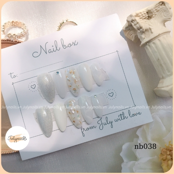 Nail Box Thiết Kế , Móng Úp Giả Thiết Kế Màu Trắng julynails nb038