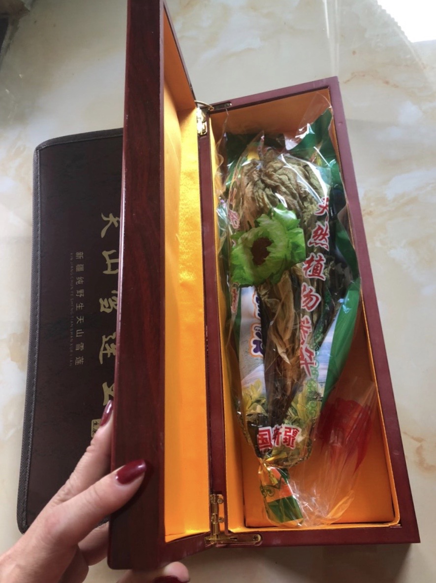 Thiên Sơn Tuyết Liên Hoa