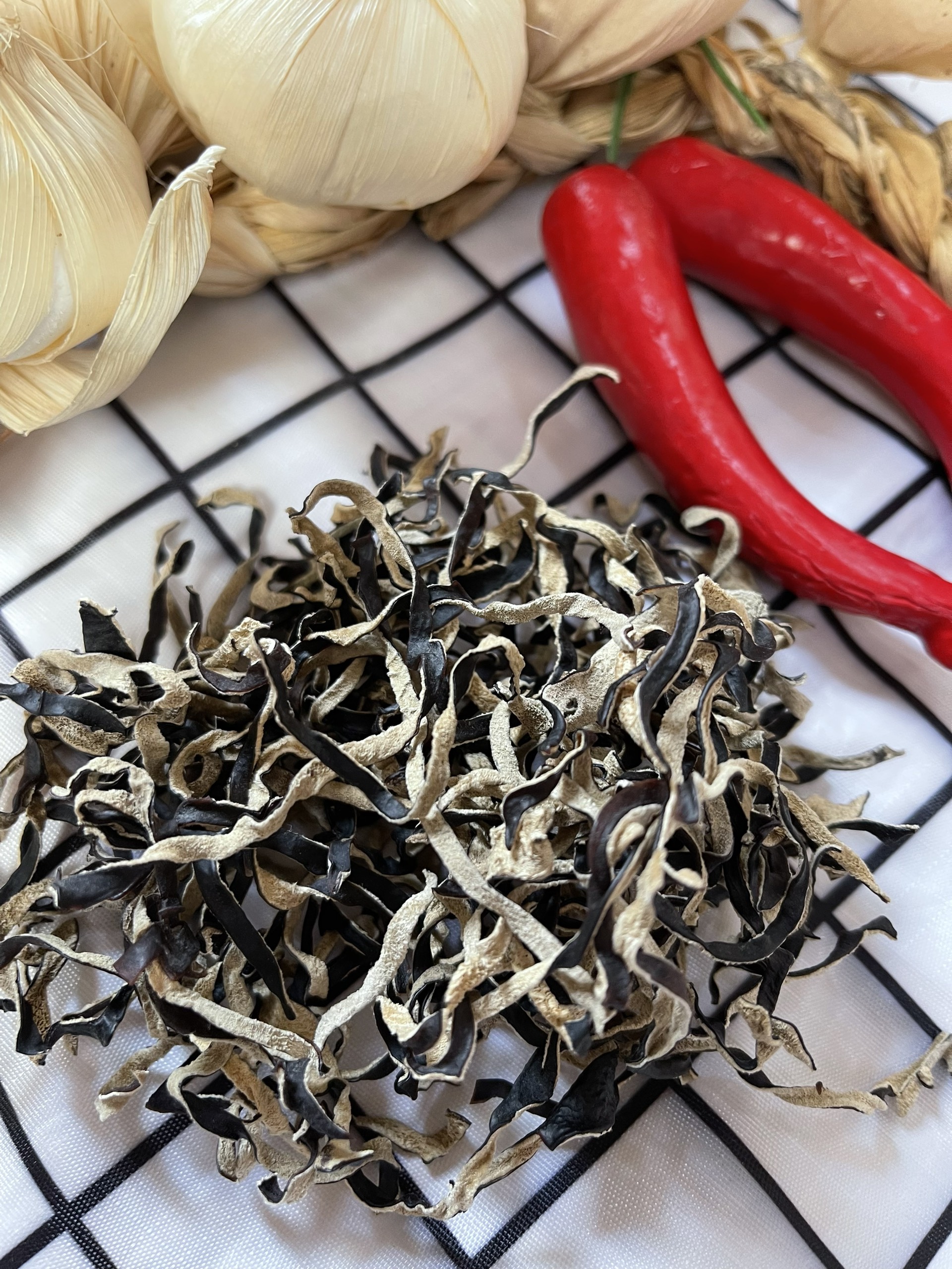 Nấm mèo khô cắt sợi 100gram - 500 gram