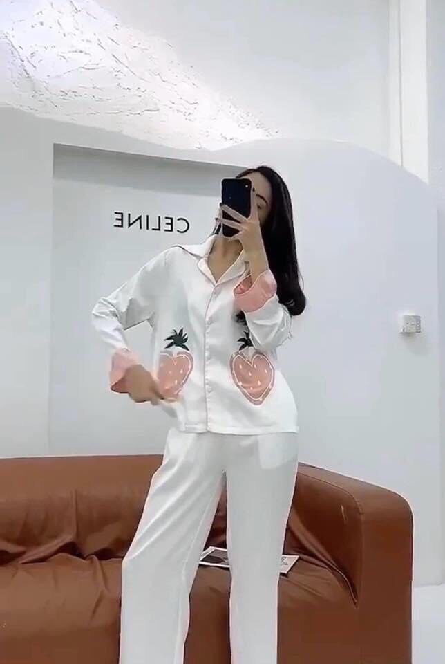 Sét bộ quần áo nữ đồ ngủ in hình trái dâu tây cực đẹp